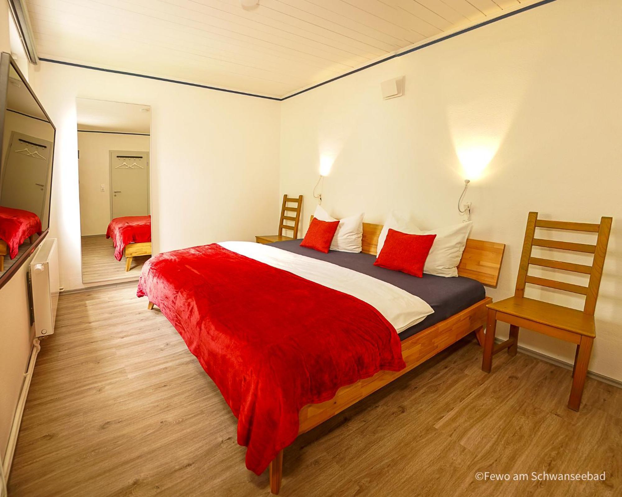 Fewo Am Schwanseebad Mit Garten - Ruhig, Familienfreundlich Und Zentrumsnah Weimar  Exterior foto